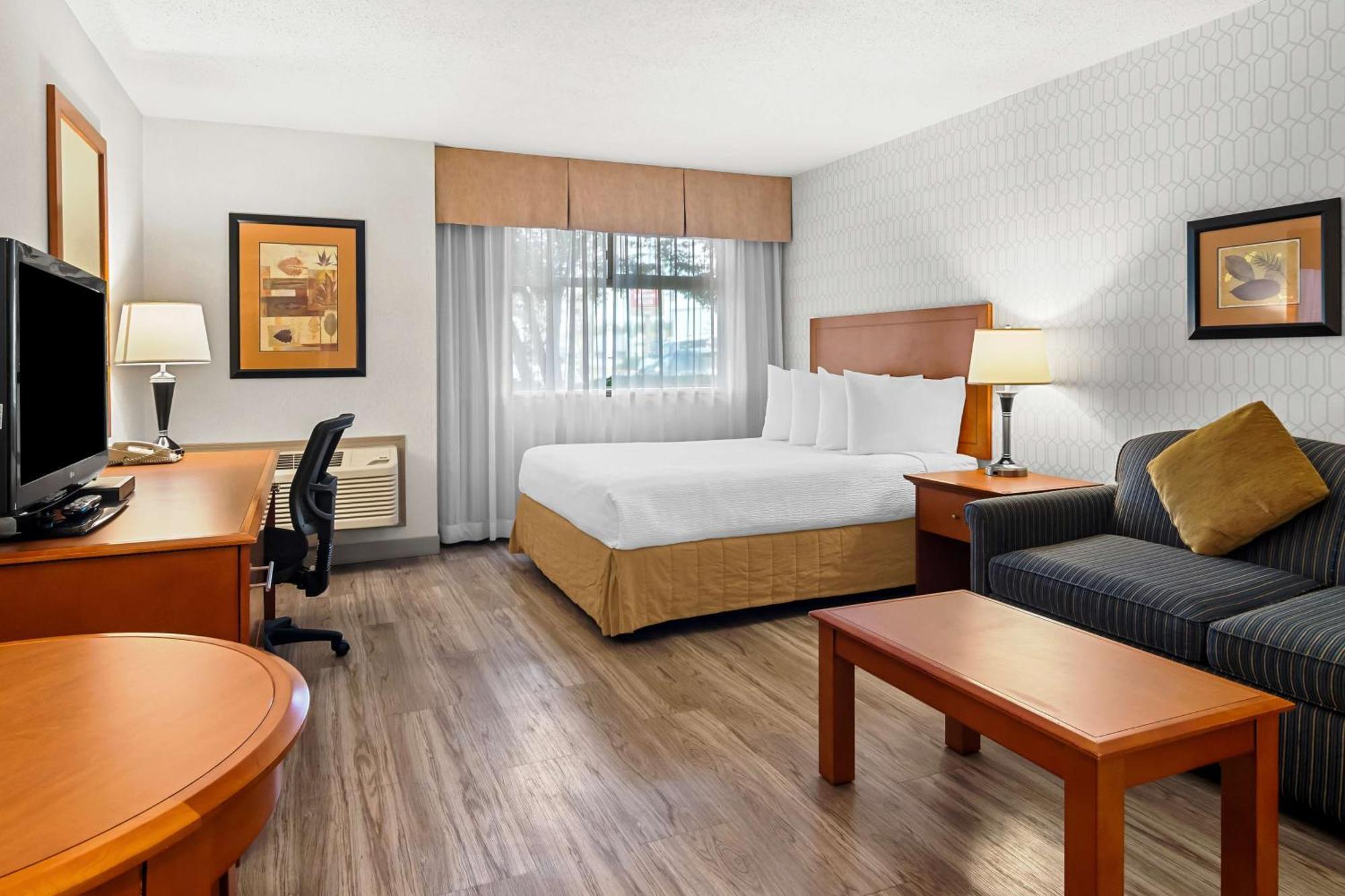 Best Western Plus Langley Inn Exterior foto