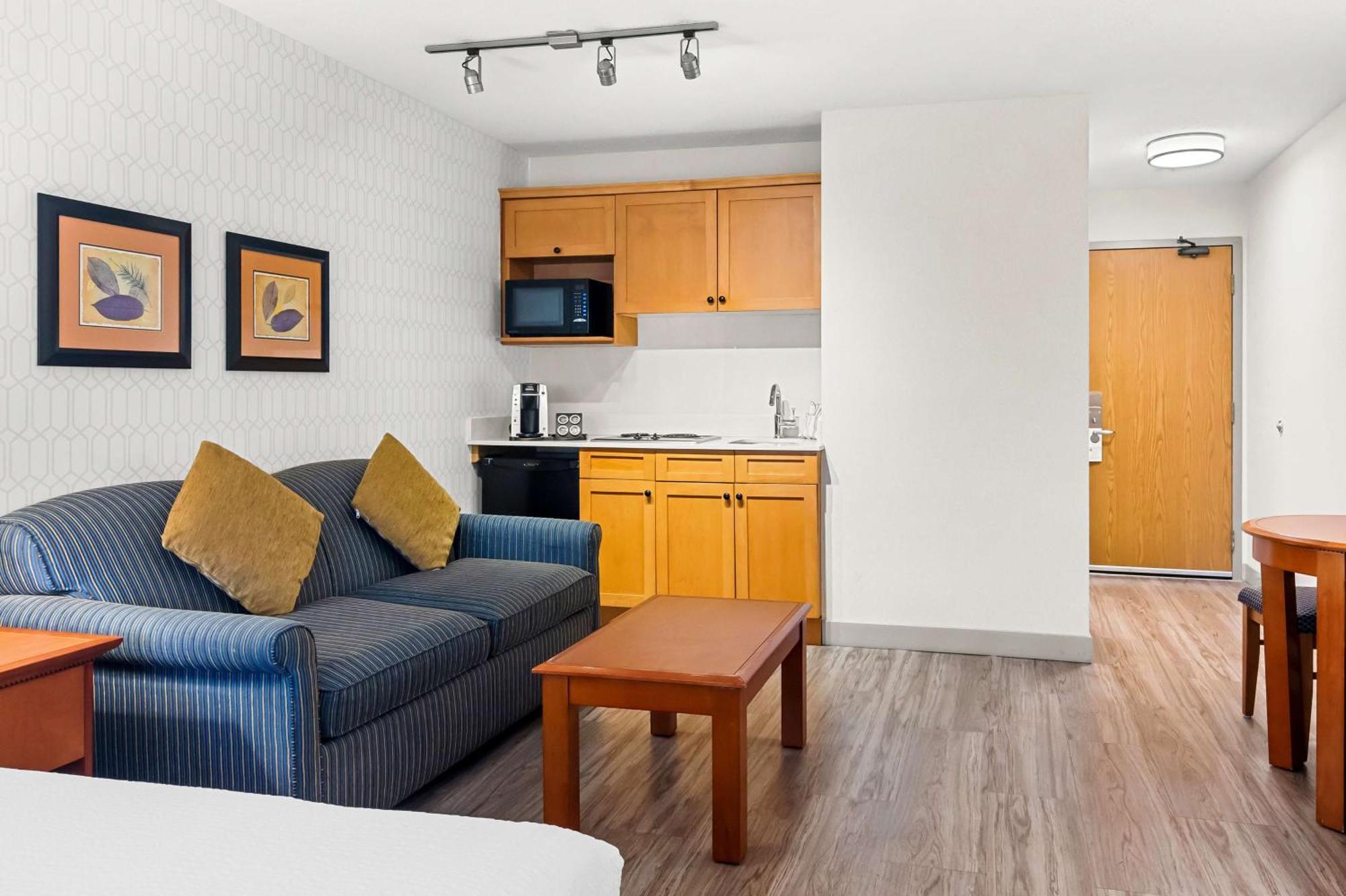 Best Western Plus Langley Inn Exterior foto